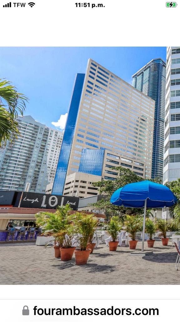 Rent room in Brickell