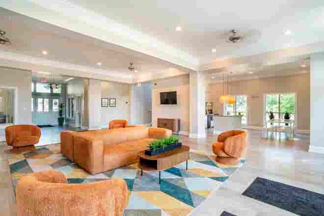 Latitude49 Sublease – Move ASAP