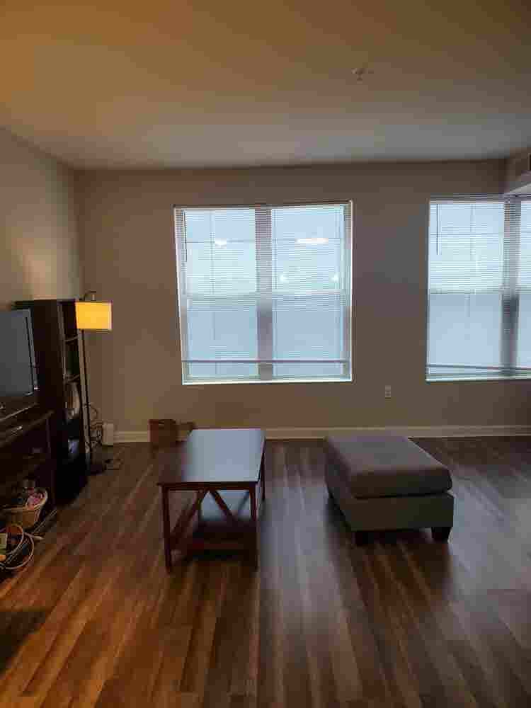 Spacious room w/ private bath