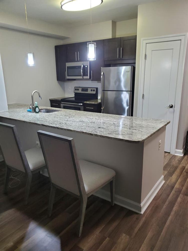 Spacious room w/ private bath