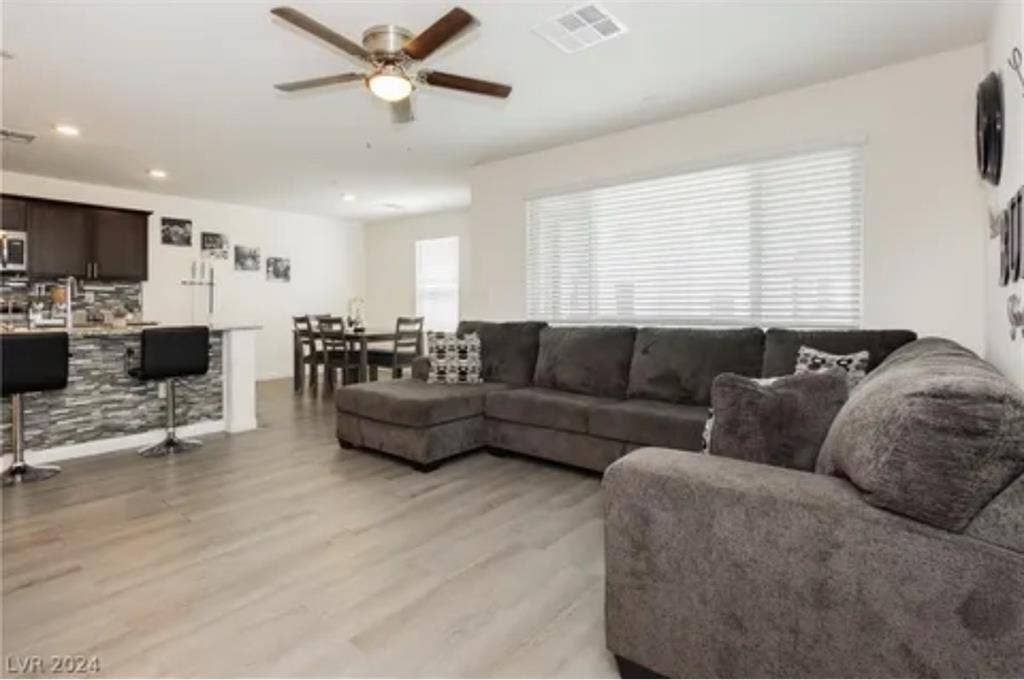 ENTIRE 1st FLOOR w Private Bath