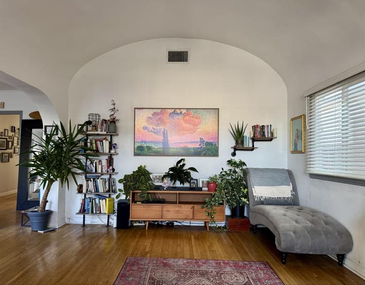 Room for rent in Venice home!