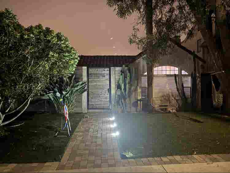 Room for rent in Venice home!