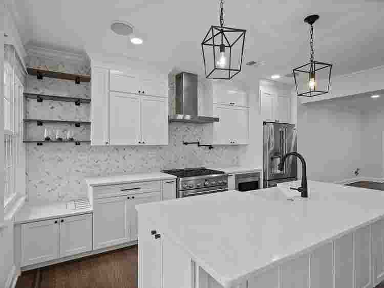 4 BR in WASHINGTON