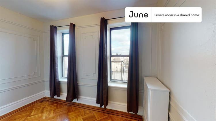 2 BR in New York City