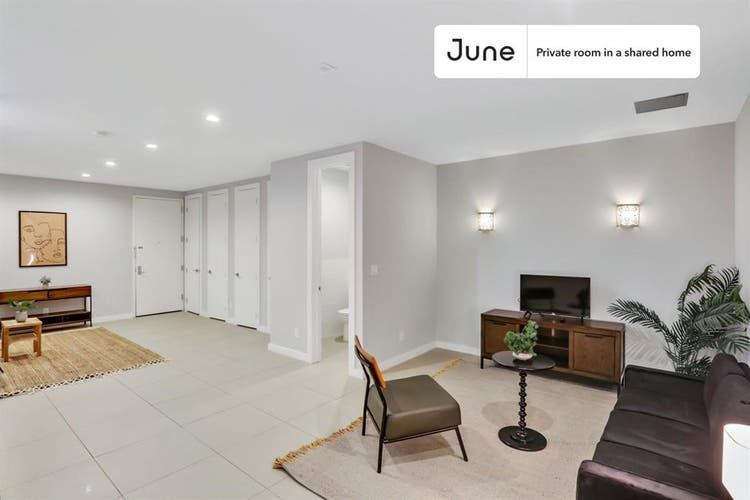 5 BR in New York City