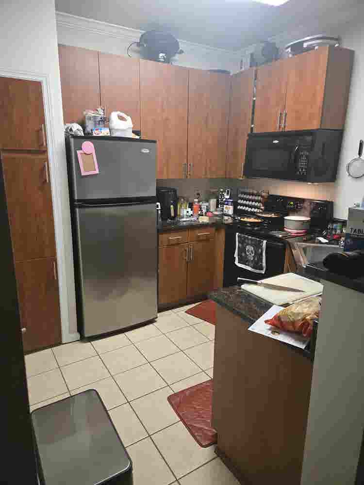 2 Roommates