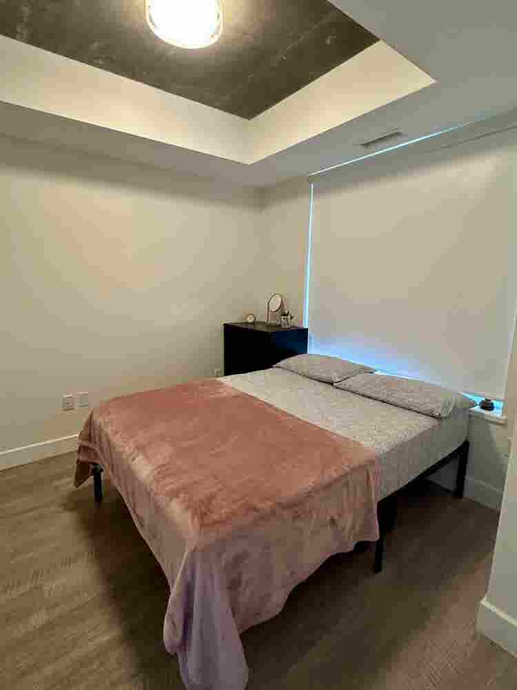 Unit near Cheo & Ottawa hospital