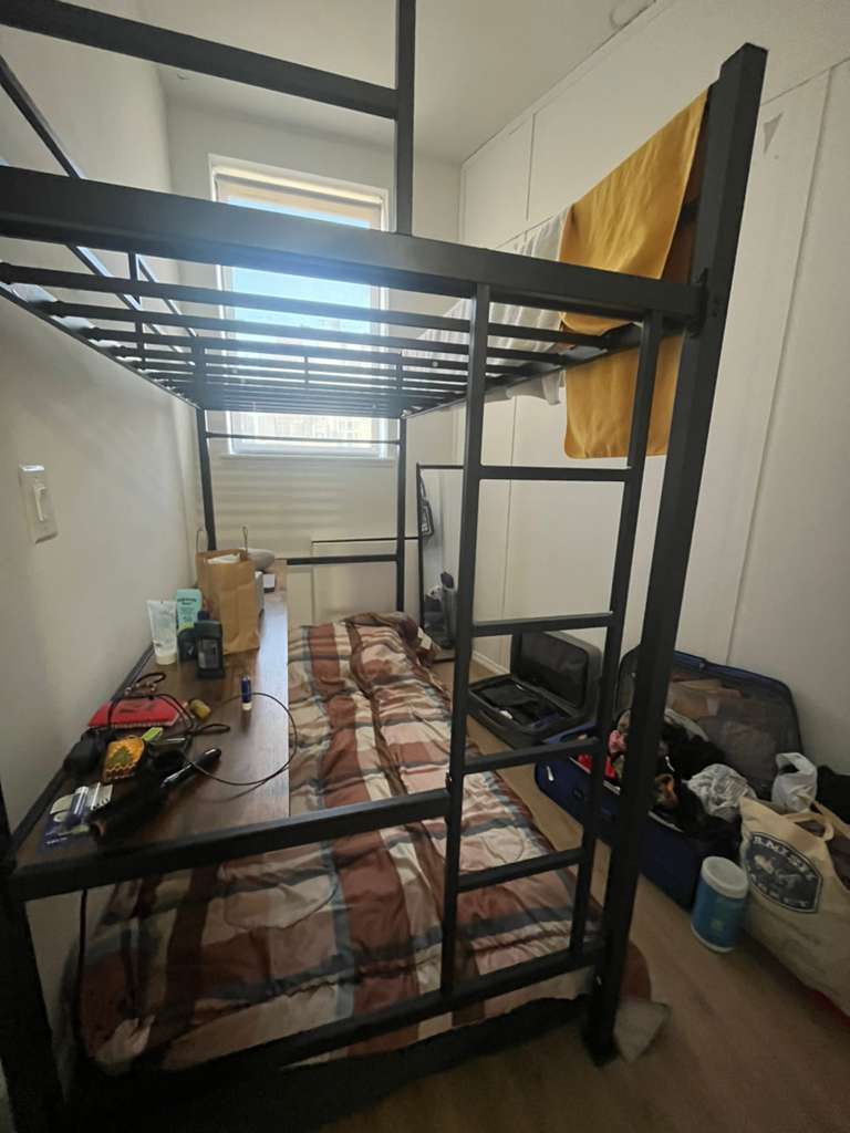 ✨Affordable Room in Midtown South✨