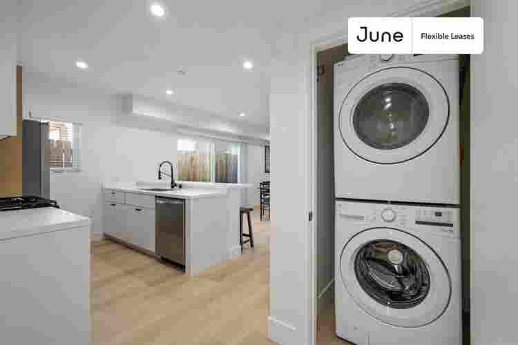 3 BR in Los Angeles