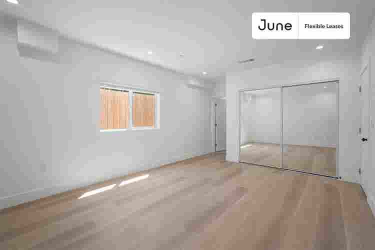 3 BR in Los Angeles