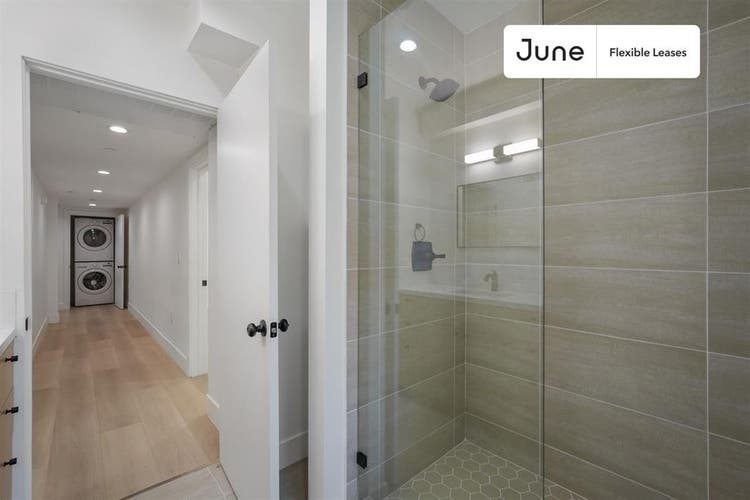 3 BR in Los Angeles