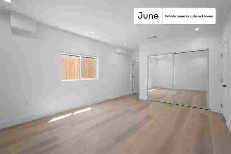3 BR in Los Angeles