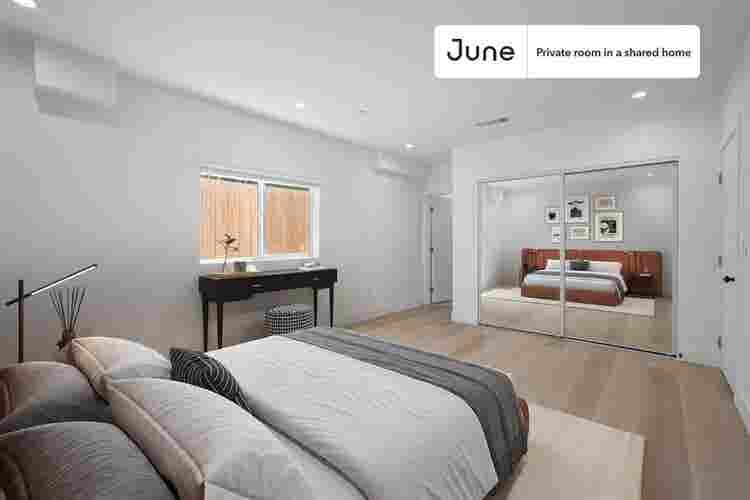 3 BR in Los Angeles