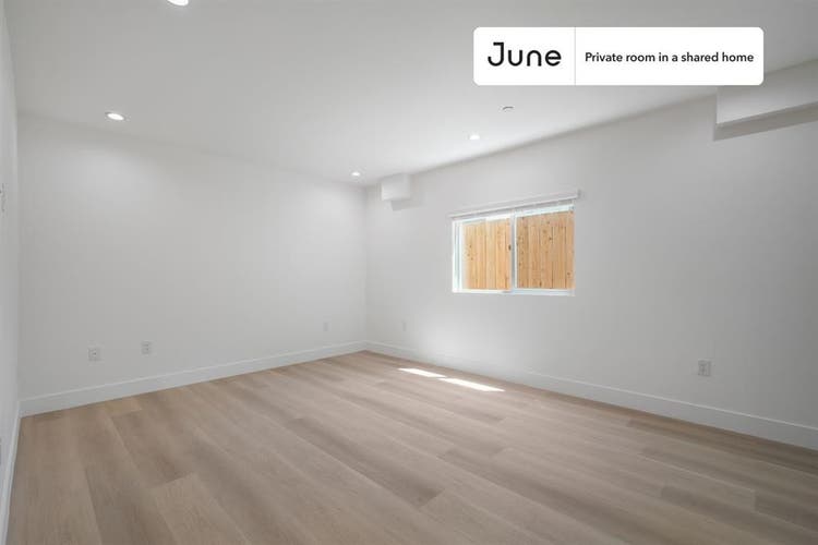 3 BR in Los Angeles