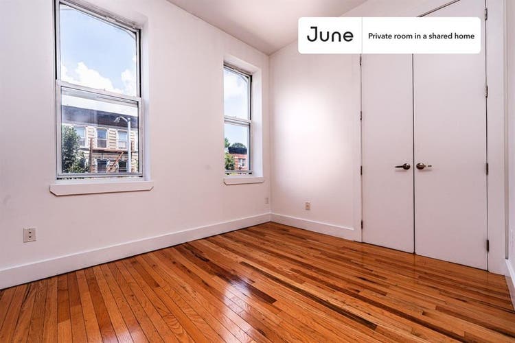 3 BR in New York City