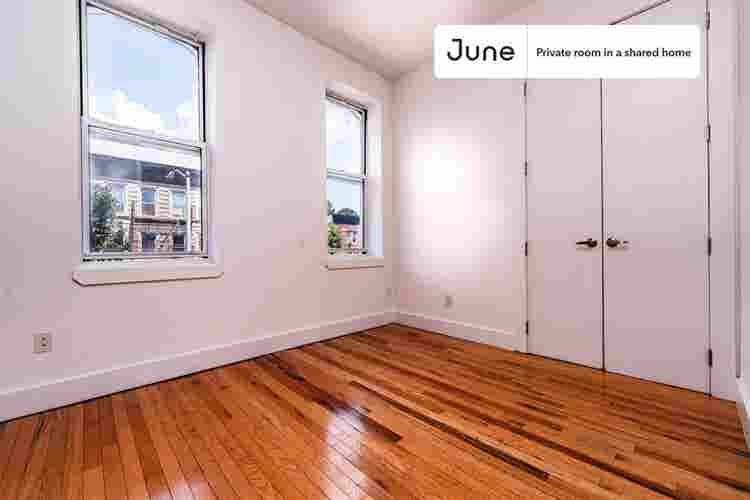 3 BR in New York City
