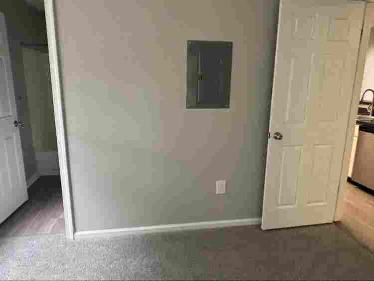 Looking for a Female roommate