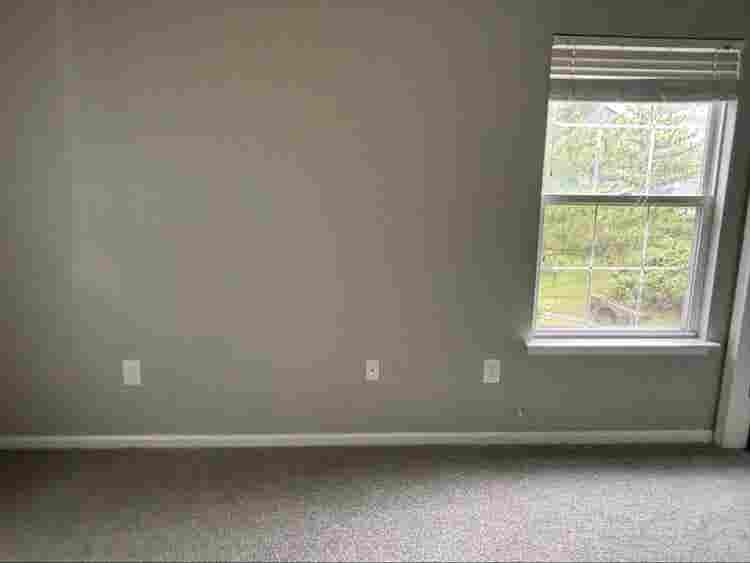 Looking for a Female roommate