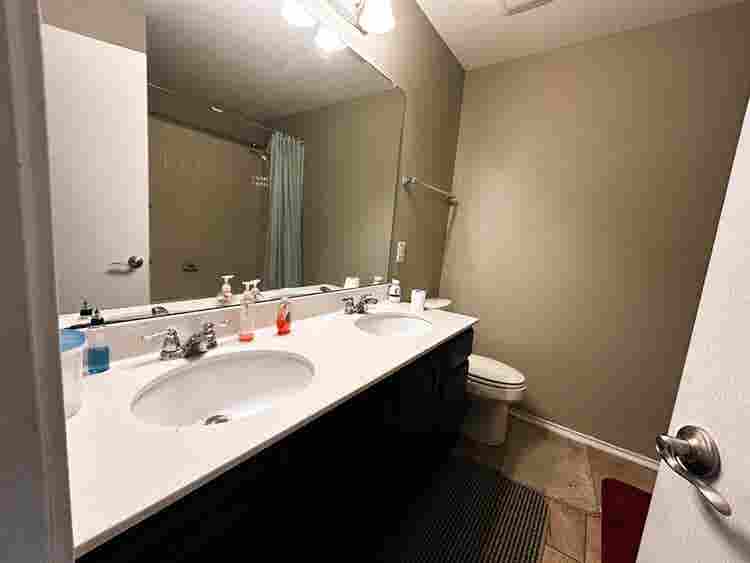Rooms for rent
