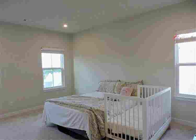 Townhouse-Avon
