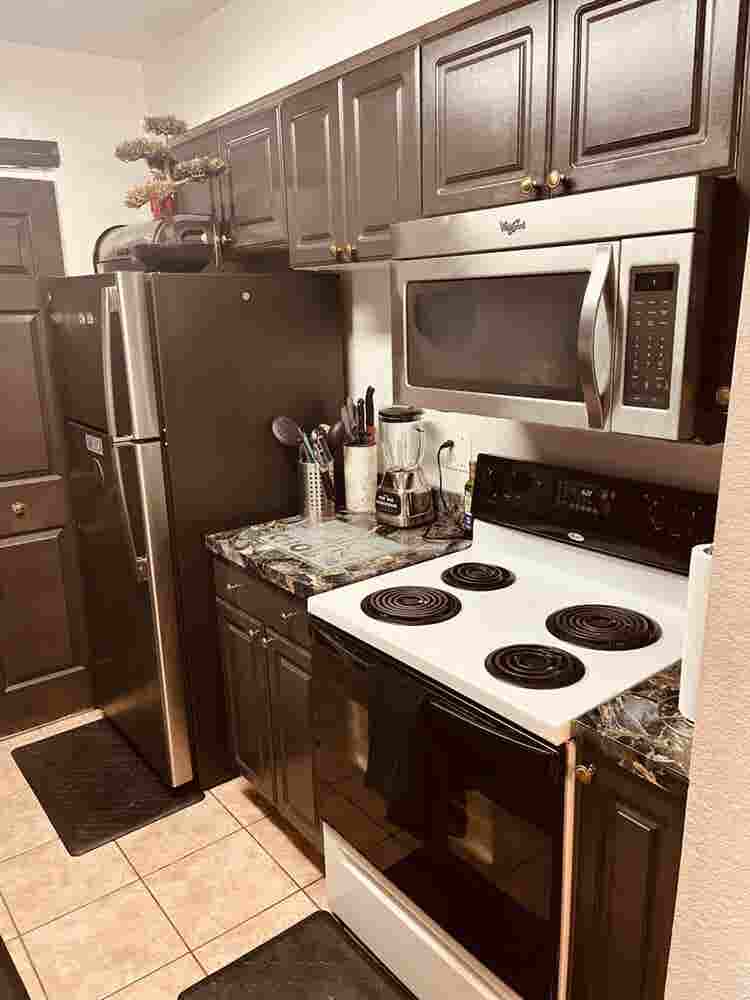 Room for rent Sterling Heights mi