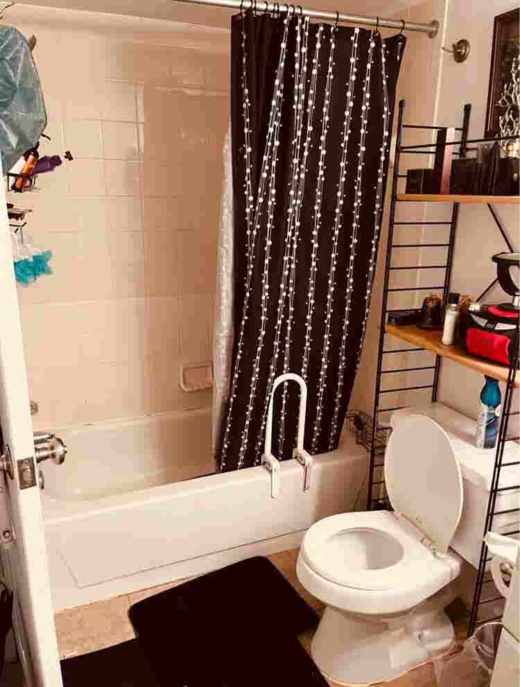 Room for rent Sterling Heights mi