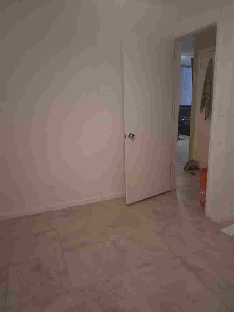 Unfurnished Room for Rent