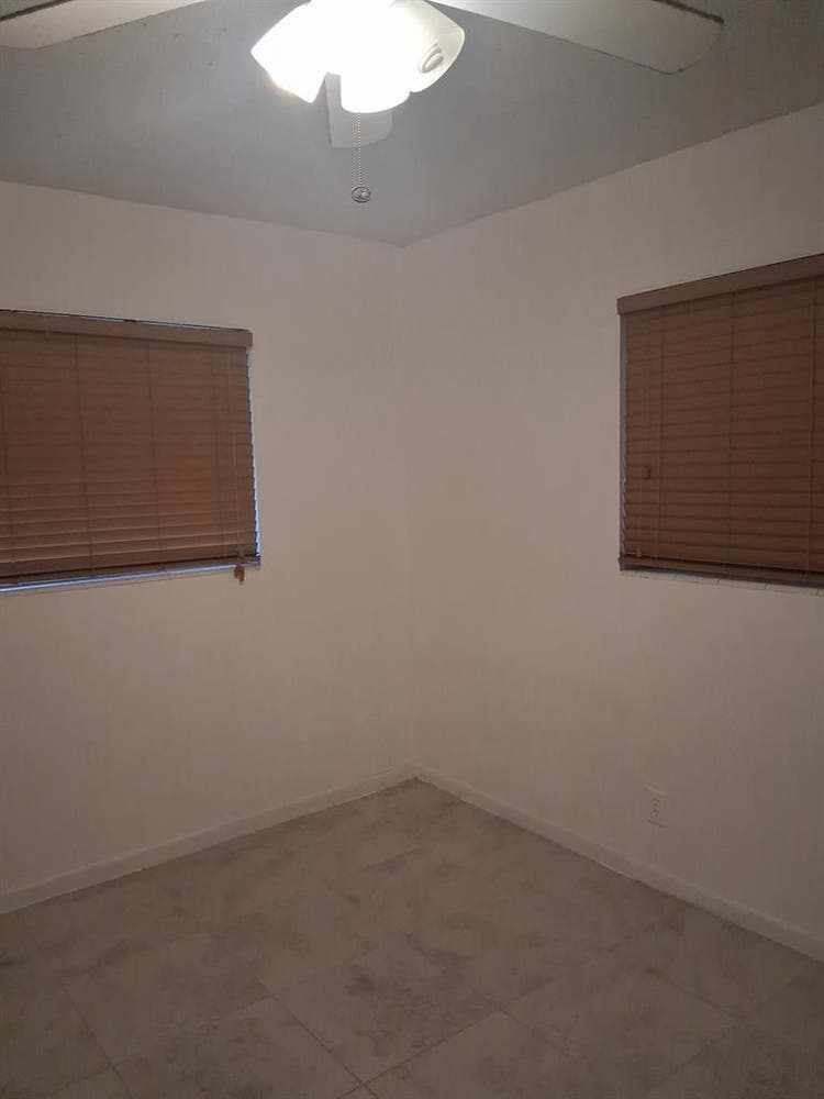Unfurnished Room for Rent