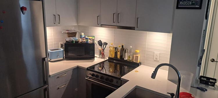 Downtown Condo Lease Takeover