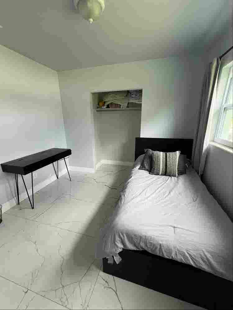 Rooms for rent