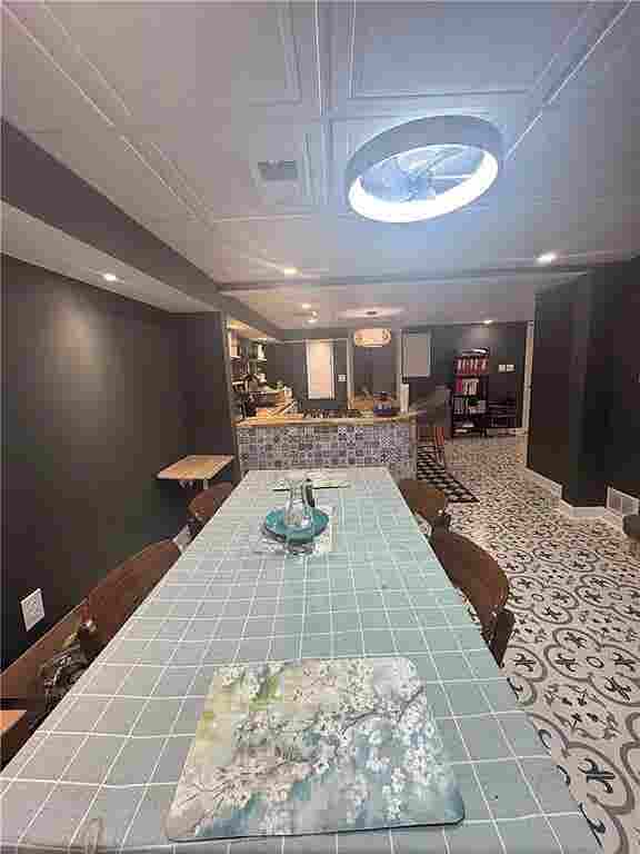 7 BR in Duluth