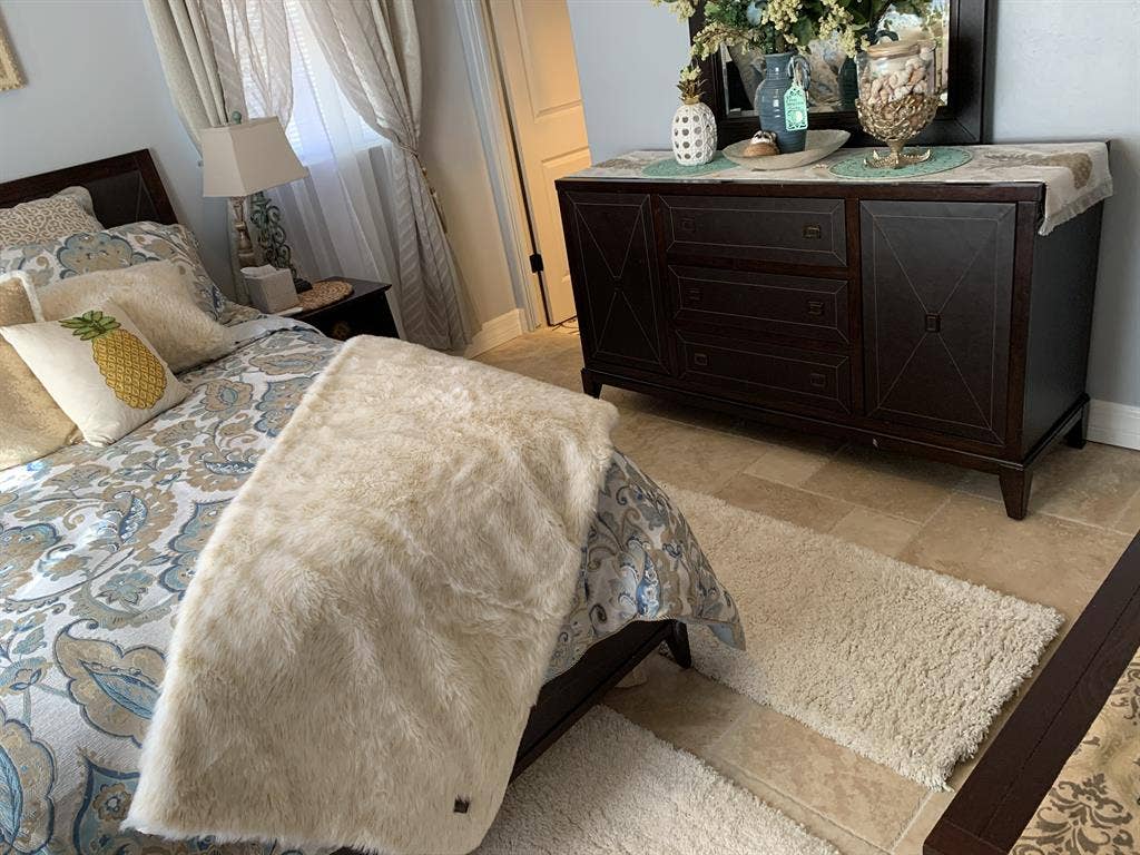 Master bed/bath with pool view