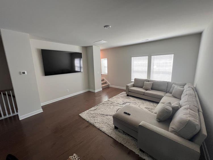 4 BR in Charlotte