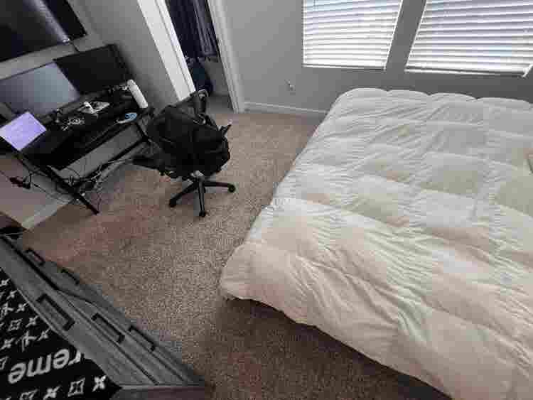4 BR in Charlotte