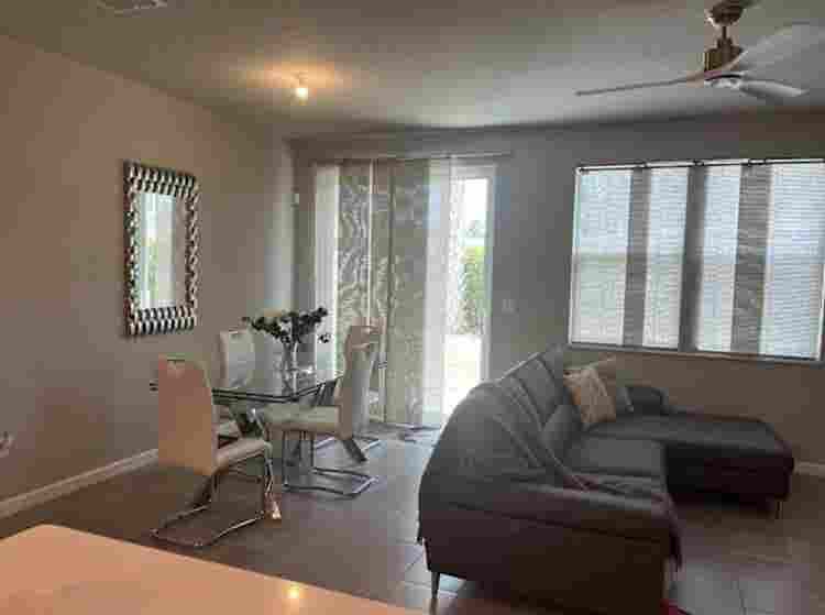 Master bedroom with insuit bathroom
