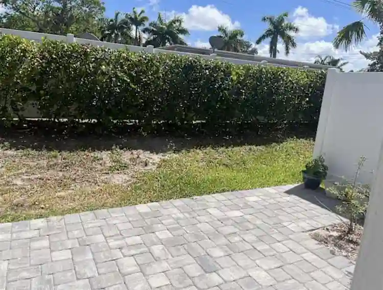 Master bedroom with insuit bathroom