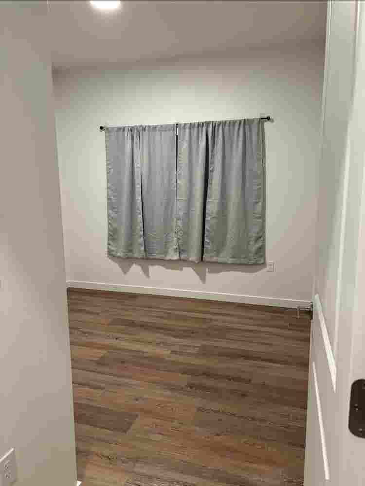 Private room and bathroom for rent