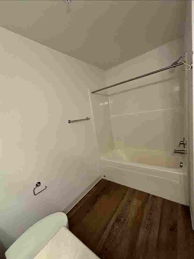 Private room and bathroom for rent