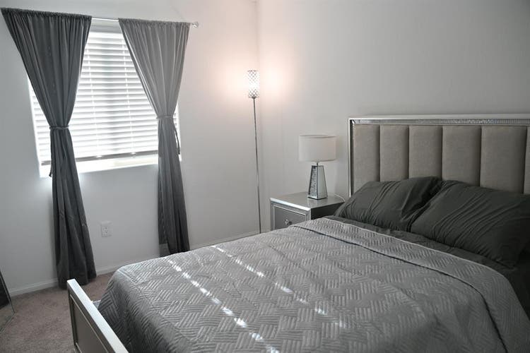 Furnished Room for Rent