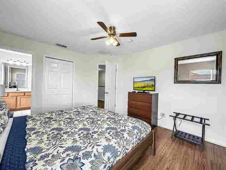 ALL FURNISHED w/ TV, GATED COMM