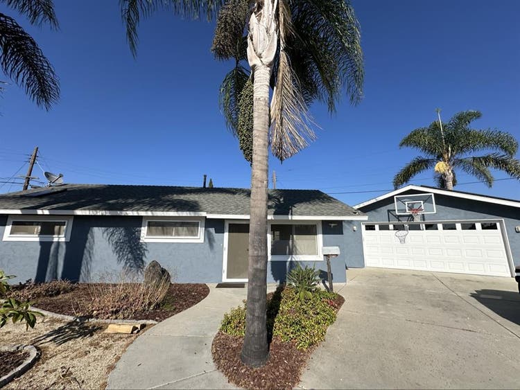 Private Room in North Clairemont