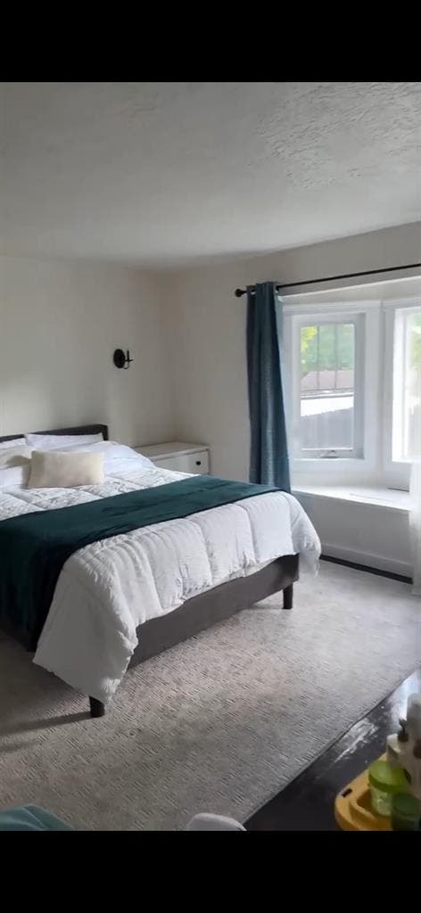 Master room for rent