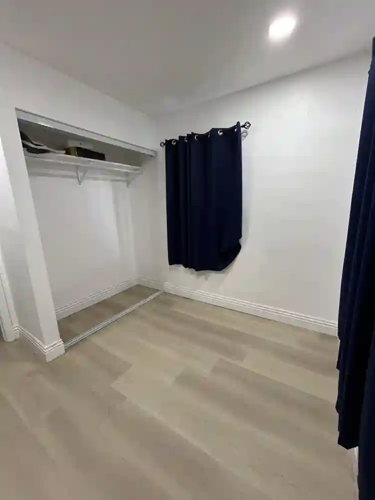 Subletting Small Room