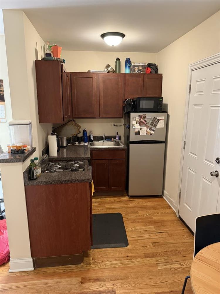 October 1st Move in!