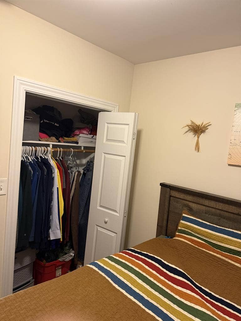 October 1st Move in!