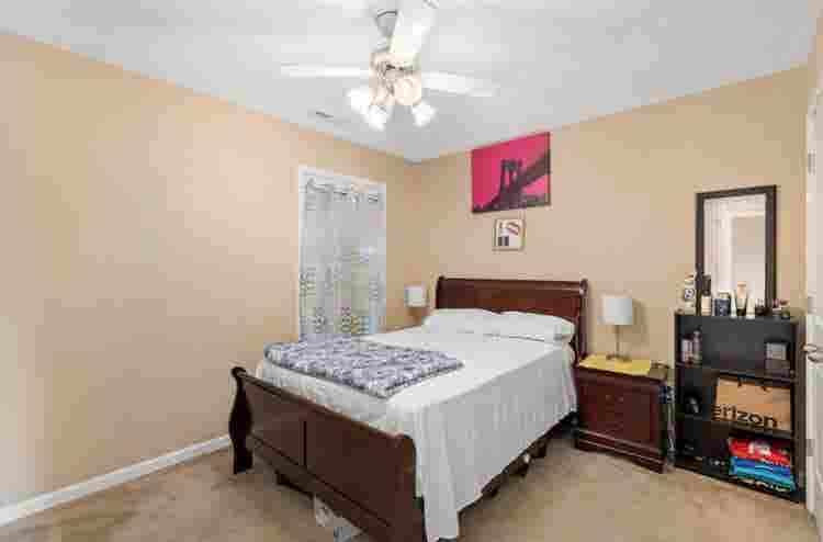 Room for Rent