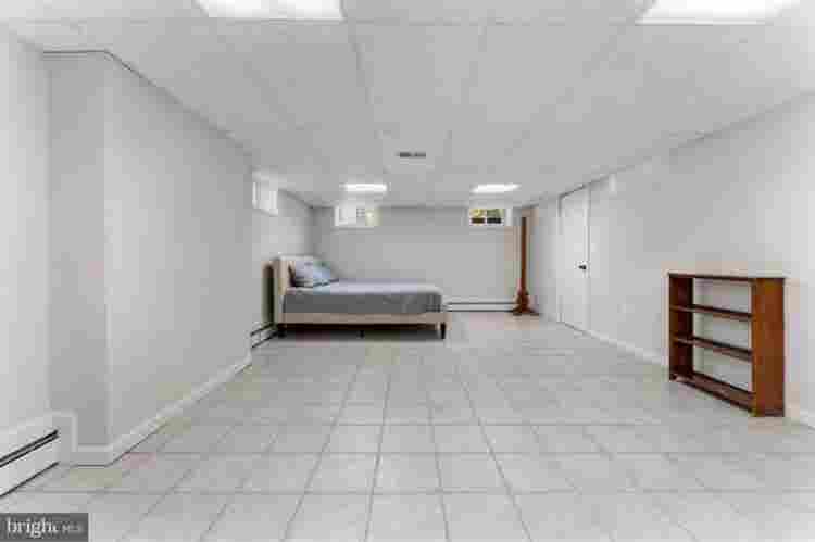 Basement Room with Private Bathroom
