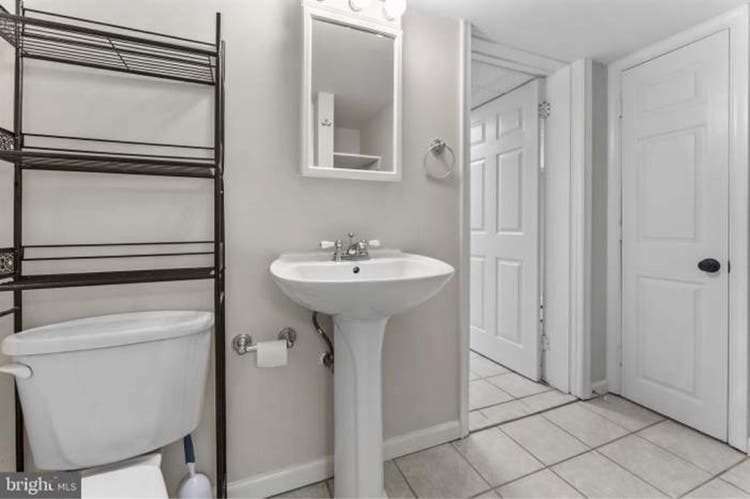 Basement Room with Private Bathroom