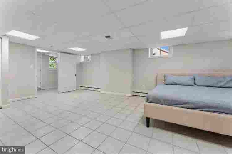 Basement Room with Private Bathroom